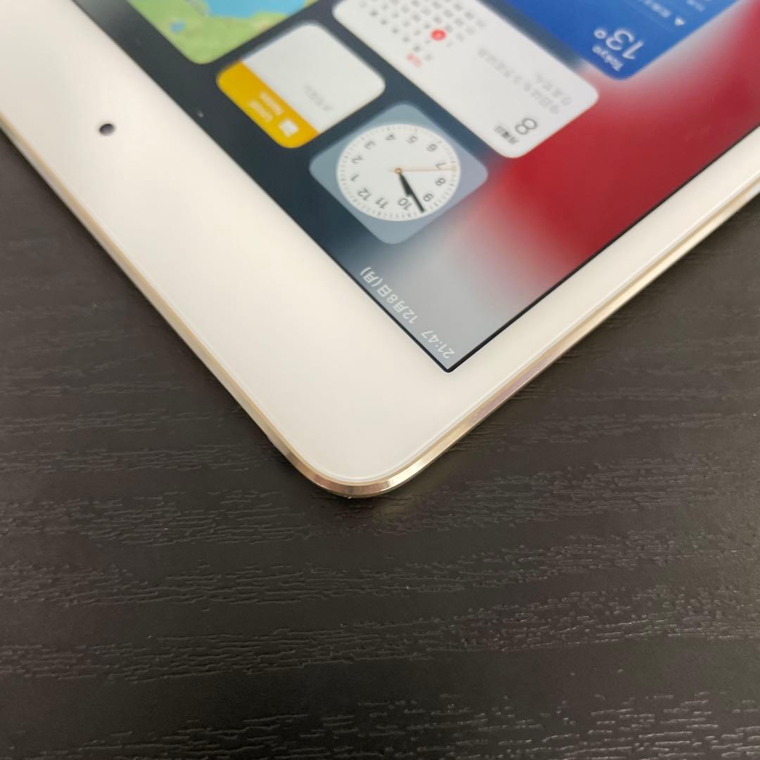Apple iPad mini 4 128GB Wi-Fiモデル　ゴールド