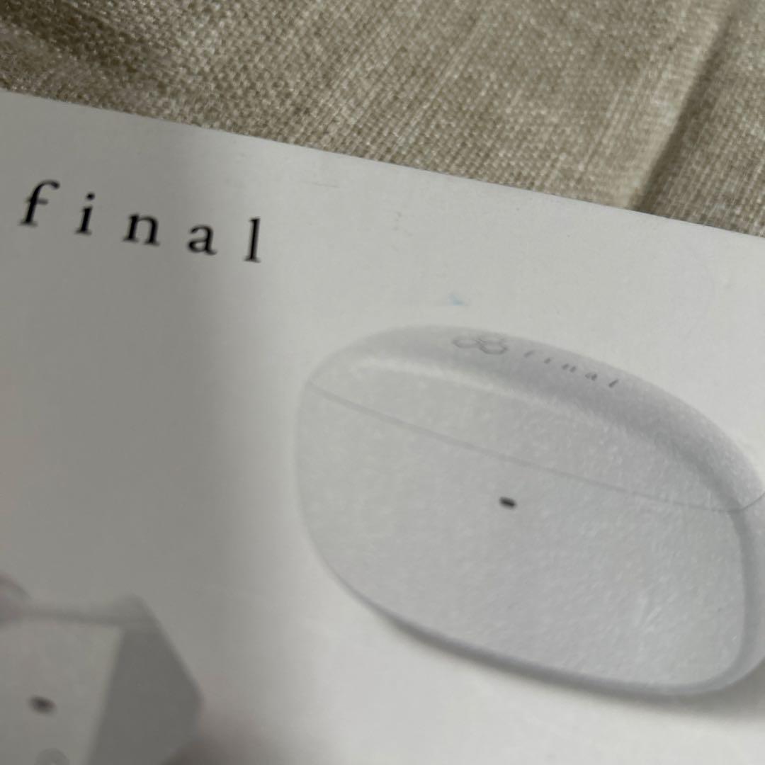 ワイヤレスイヤホン　ZE3000