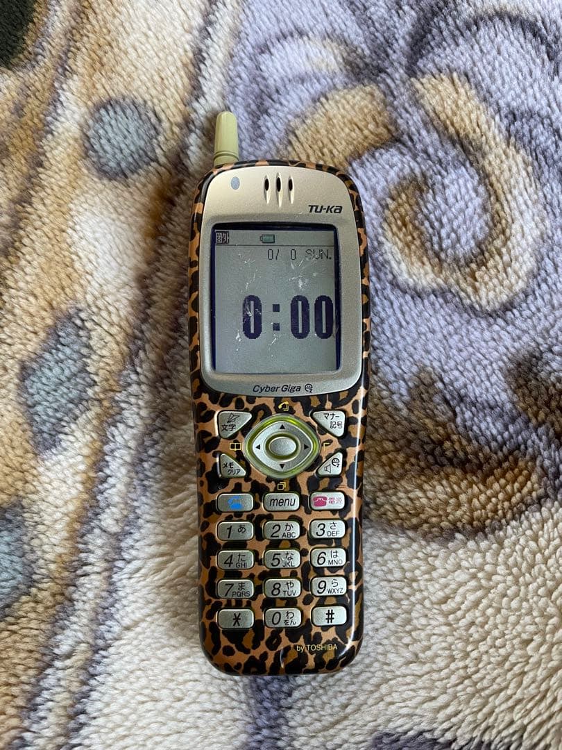 浜崎あゆみモデルTU-KA ヒョウ柄携帯電話セット(本体動作確認済)