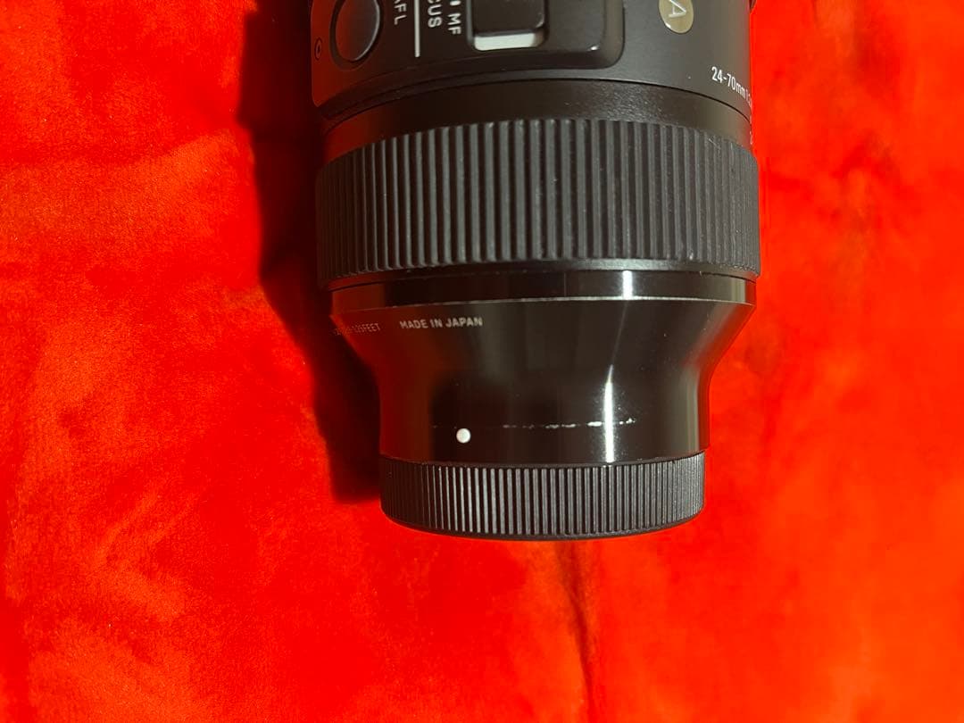 SIGMA 24-70mm F2.8 DG DN ズームレンズ