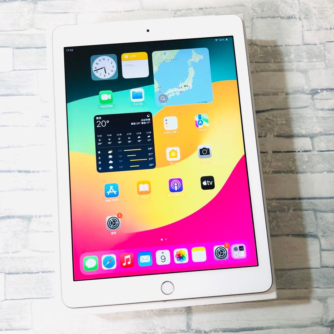 良品 iPad 第6世代 32GB SIMフリー 付属品完備　管理番号：266