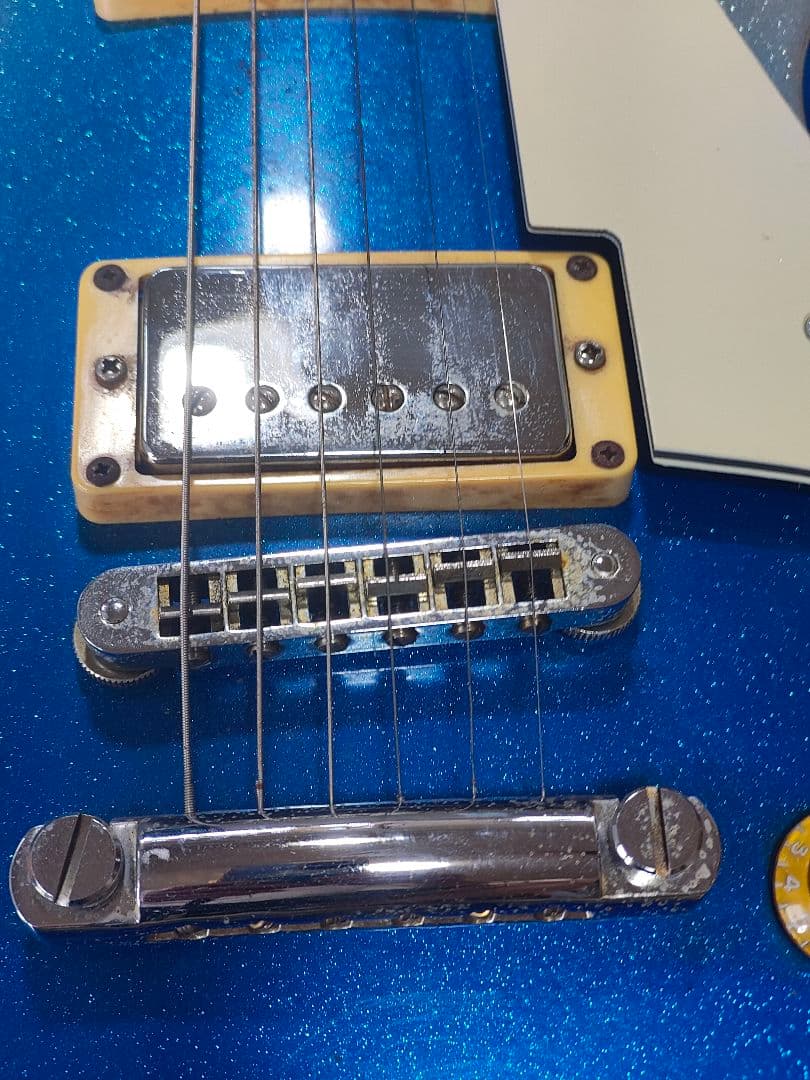 レスポール モデルブランドエレキギター 青色のグラデーション