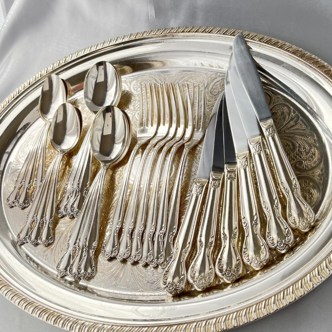 【Rogers & Bros.】 フローラルのディナーセット 6名用24本