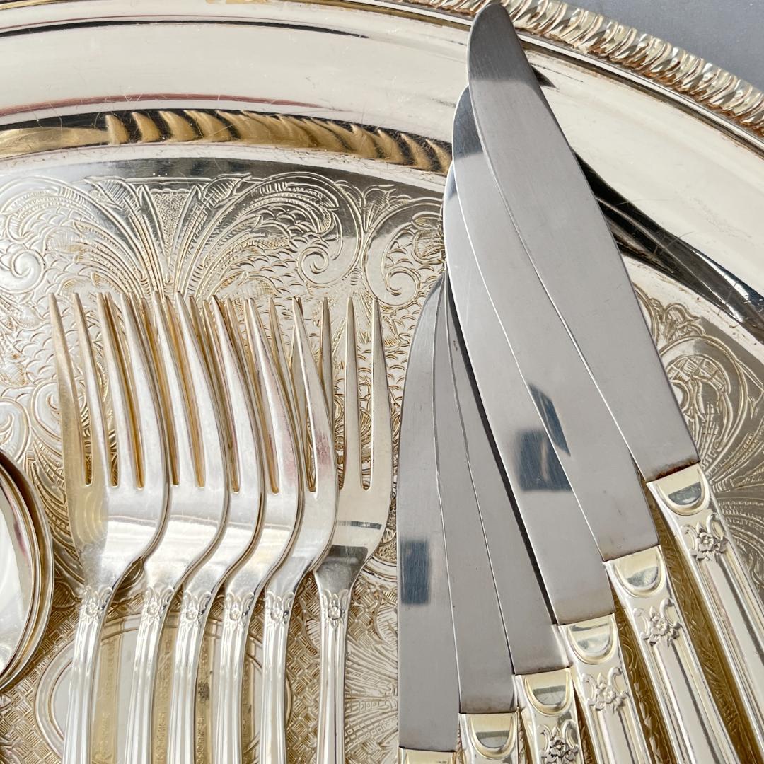 【Rogers & Bros.】 フローラルのディナーセット 6名用24本