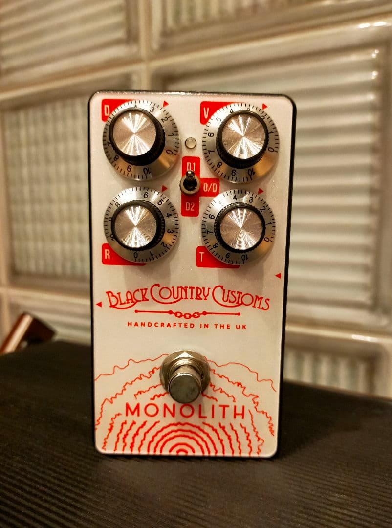 LANEY/MONOLITH ディストーション