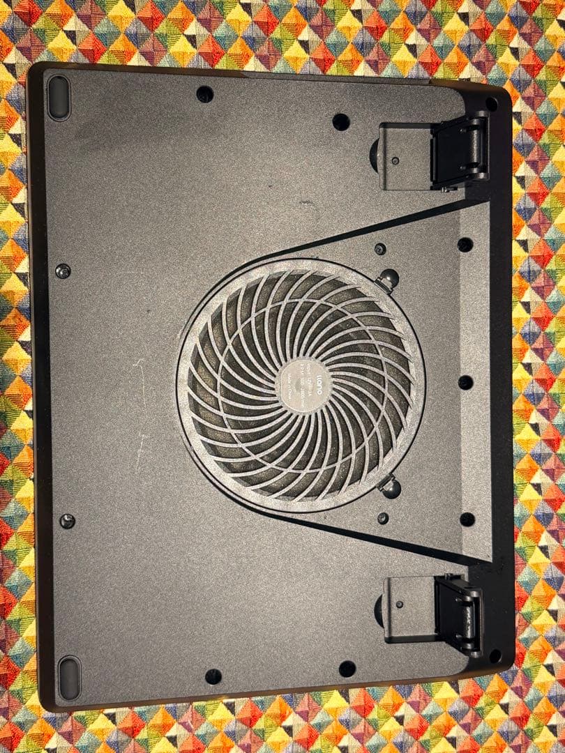 LLANO PC用クーラー LEDライト付き 15インチ以上