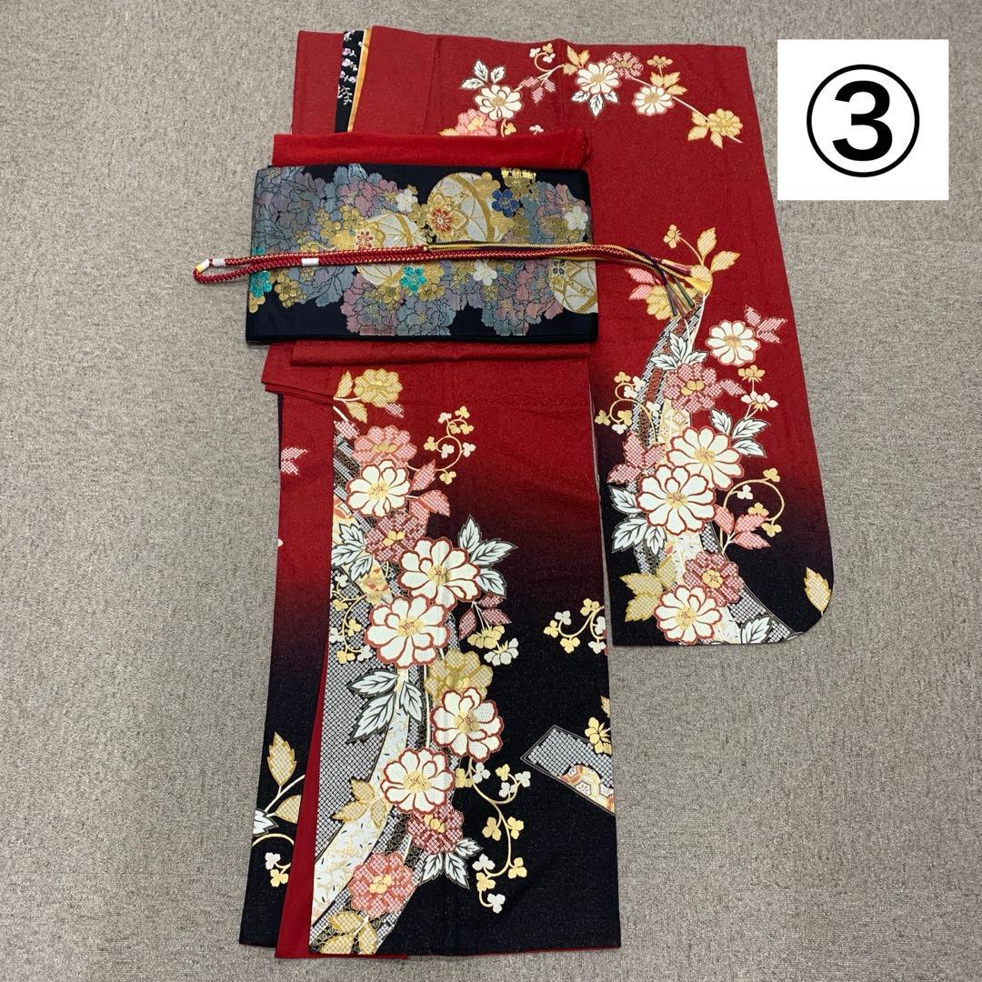 511z46〇小柄な方にも 金通し 振袖 金彩 花 赤 黒〇美品 成人式 結婚式