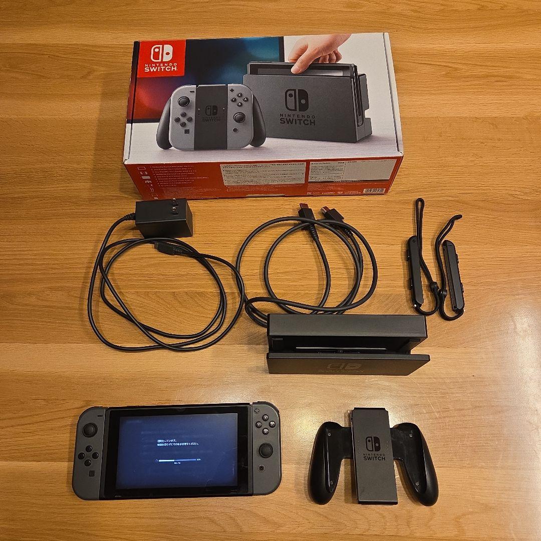 Nintendo Switch 本体 グレー 付属品付き【LANアダプター付】