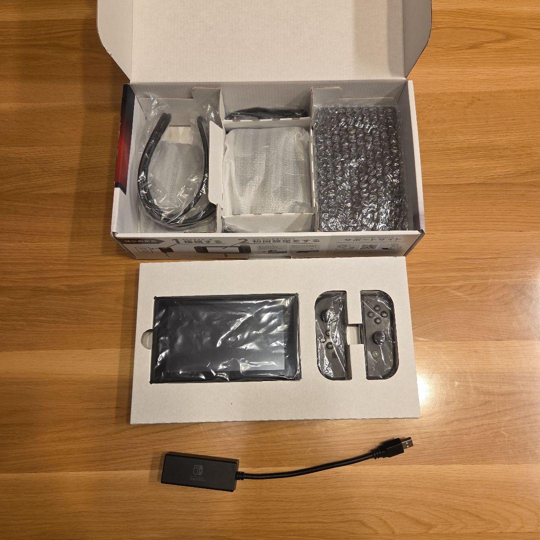 Nintendo Switch 本体 グレー 付属品付き【LANアダプター付】