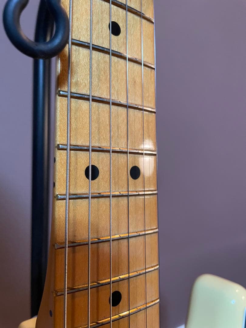 美品！お買得! Fender Vintera II 70s ストラトキャスター