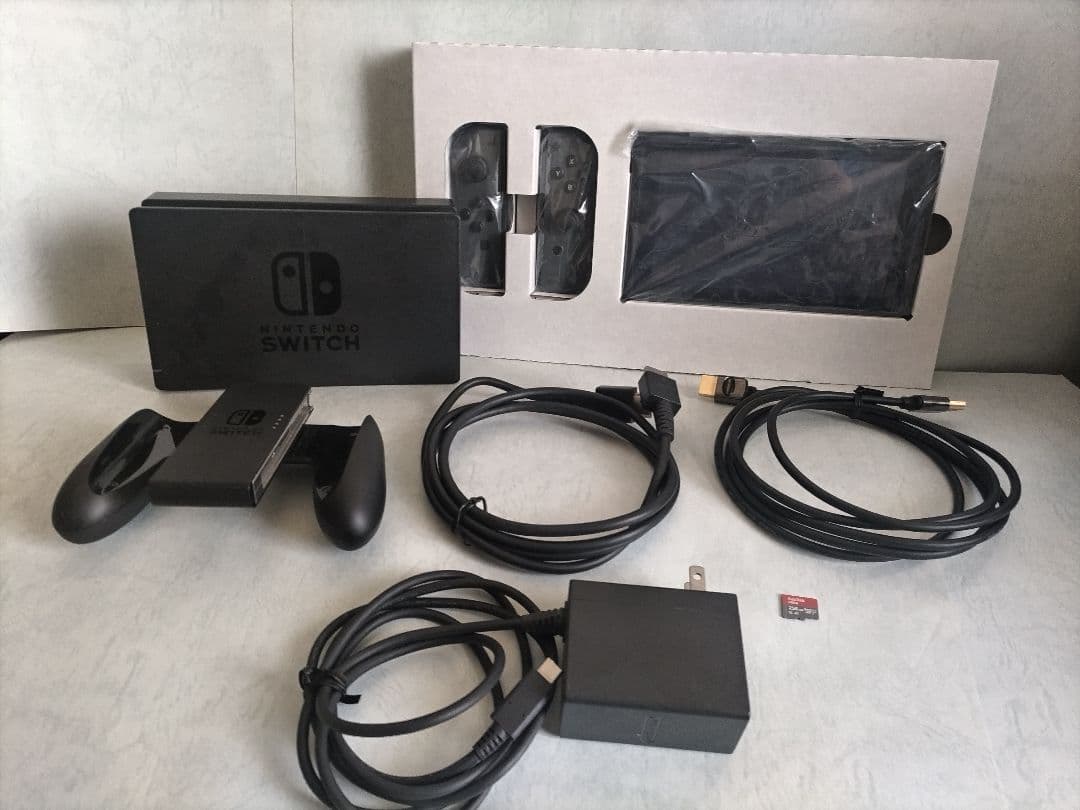 Nintendo Switch HAC-001本体グレー(ニンテンドースイッチ)