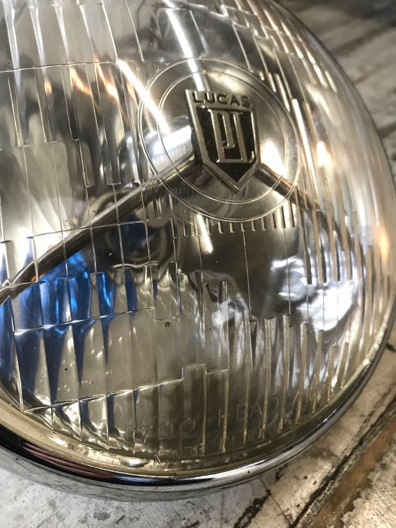 ルーカス ヘッドライト スリーポイント SR400 500 LUCAS