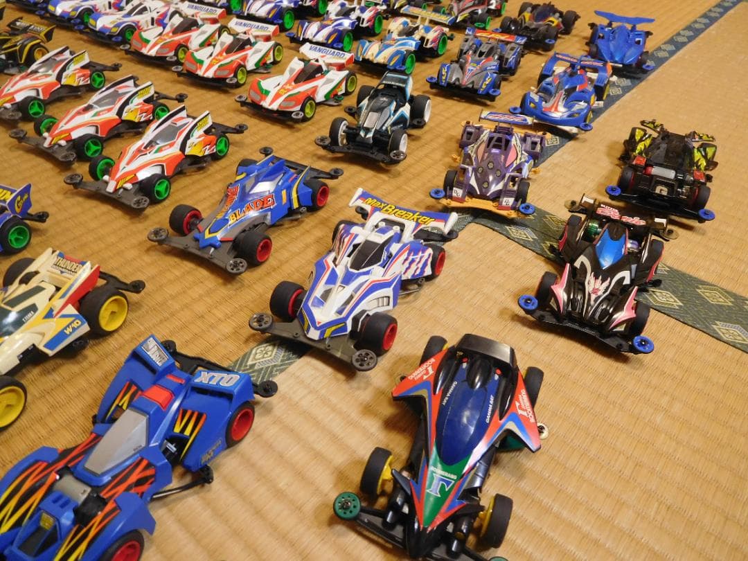 ミニ四駆 まとめ売り６０台