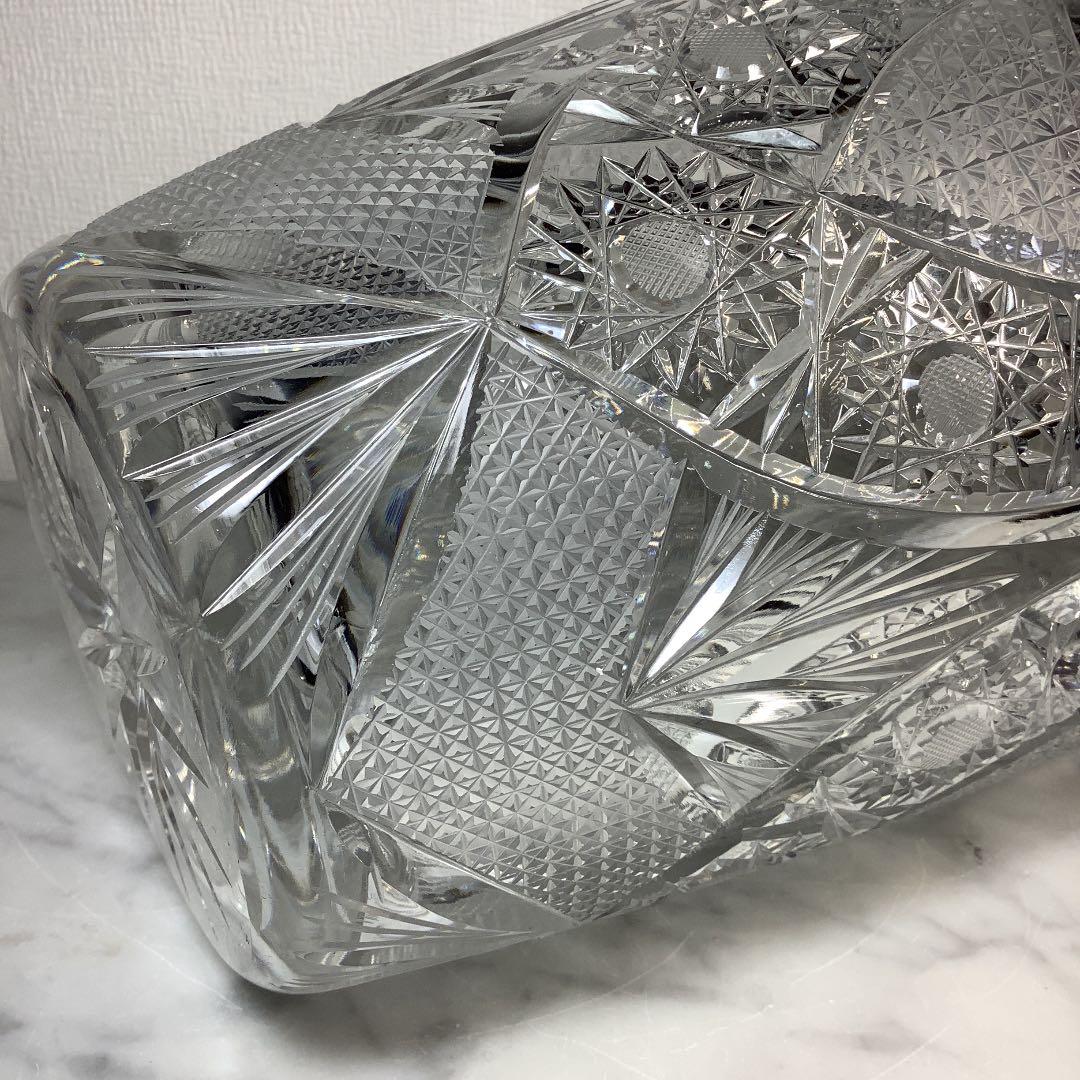 ボヘミアグラス　フラワーベース