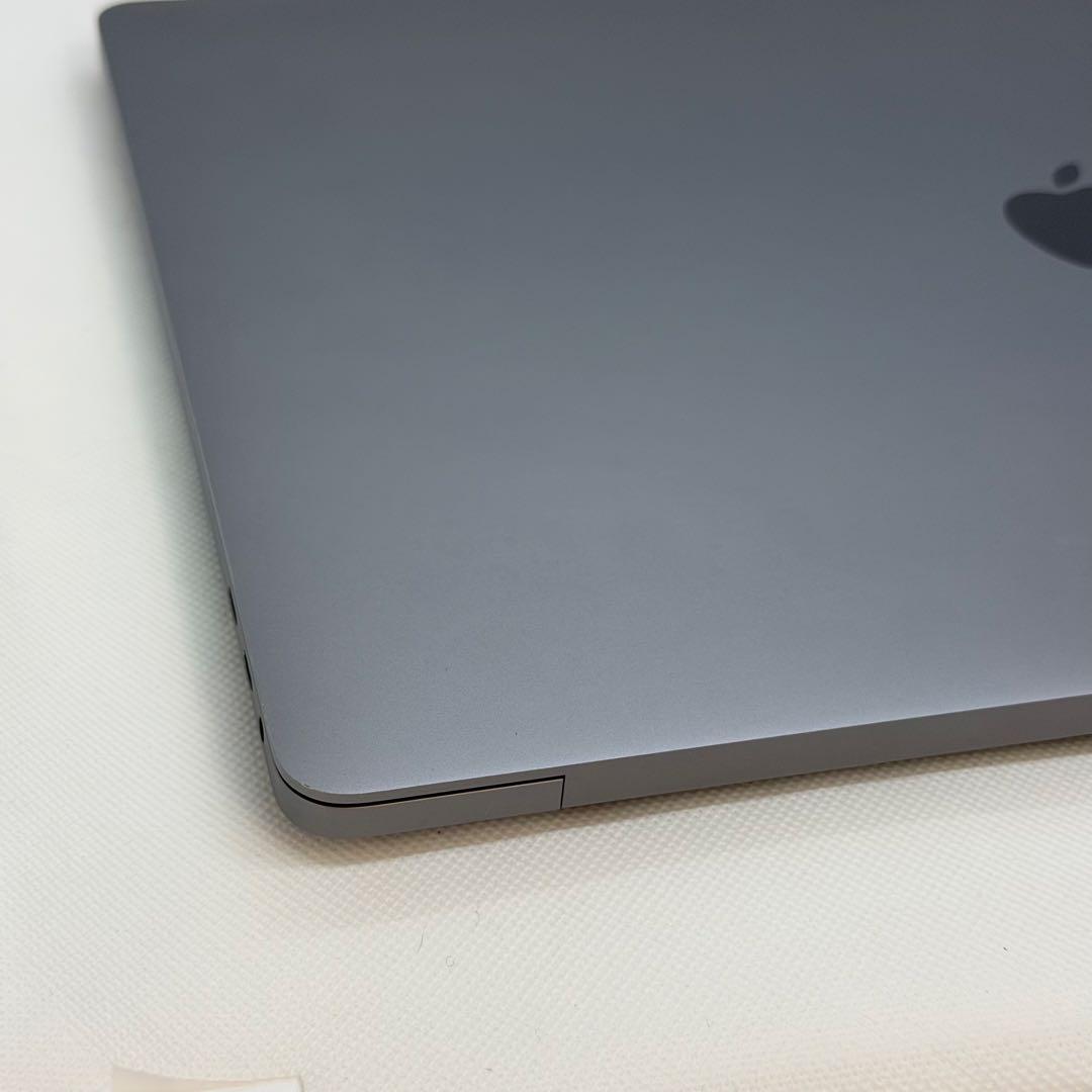 MacBook Pro 16インチ 2019 i9/ 1TB / 16GB