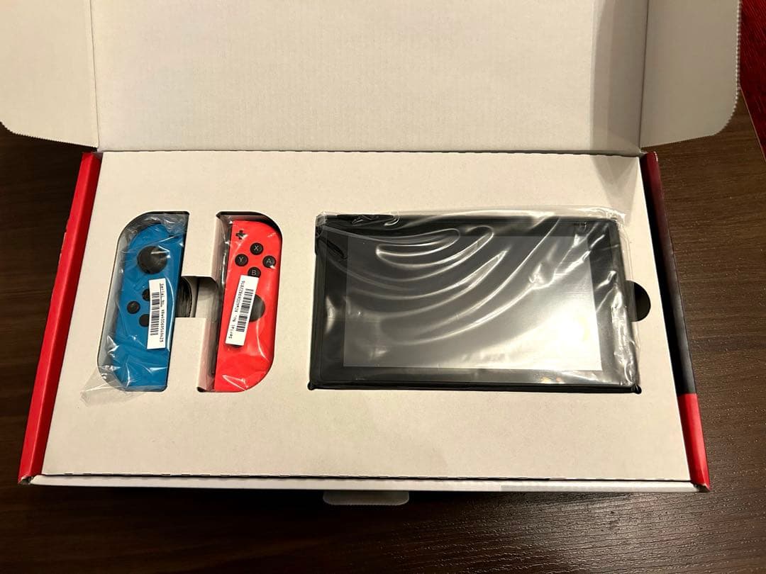 ニンテンドースイッチ　バッテリー強化版　本体