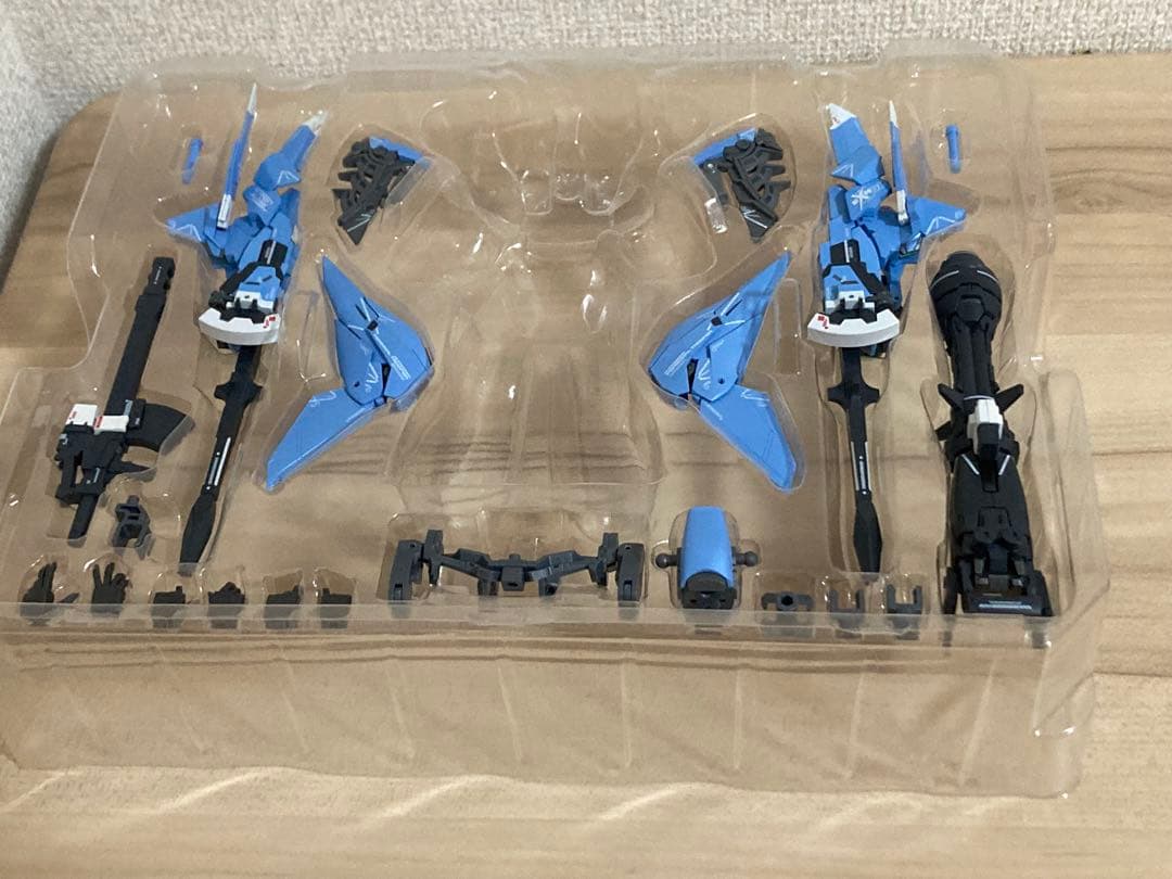 フルアームド•ヒュッケバインなど