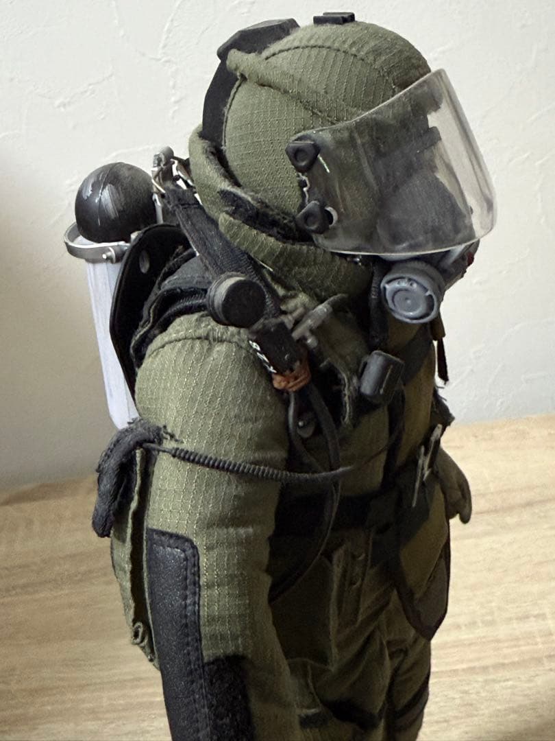 希少 1/6 ミリタリー フィギュア ハートロッカー 爆弾処理班 ホットトイズ