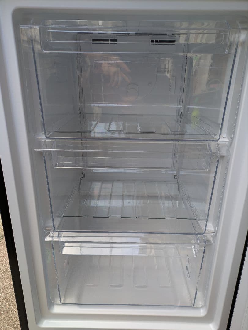 送料込み　冷凍冷蔵庫　NR-230F　BK　230L　2023年　ブラック　綺麗