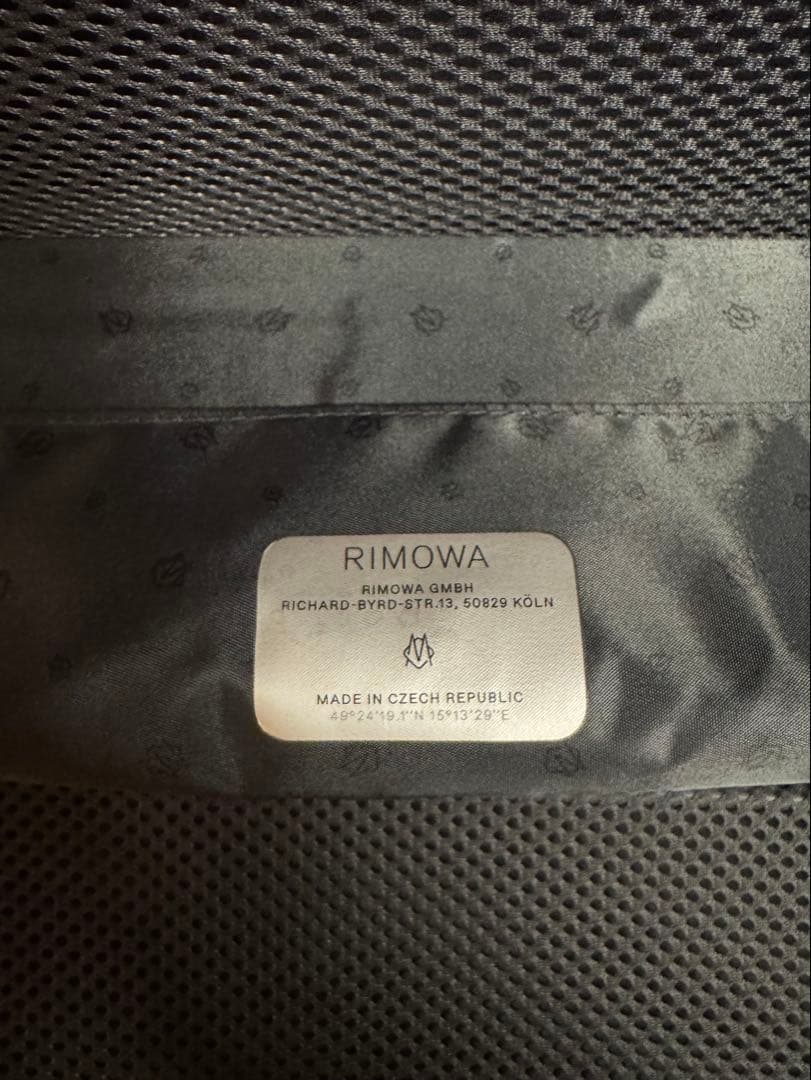 RIMOWA リモワ エッセンシャル チェックインM