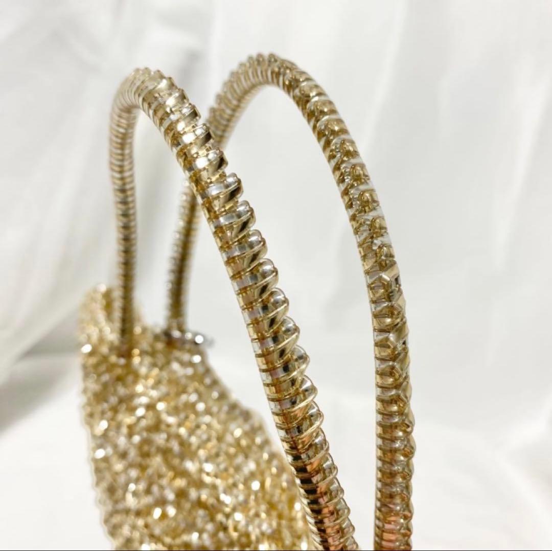 美品　アンテプリマ スクエア ミディアム シルバーゴールド