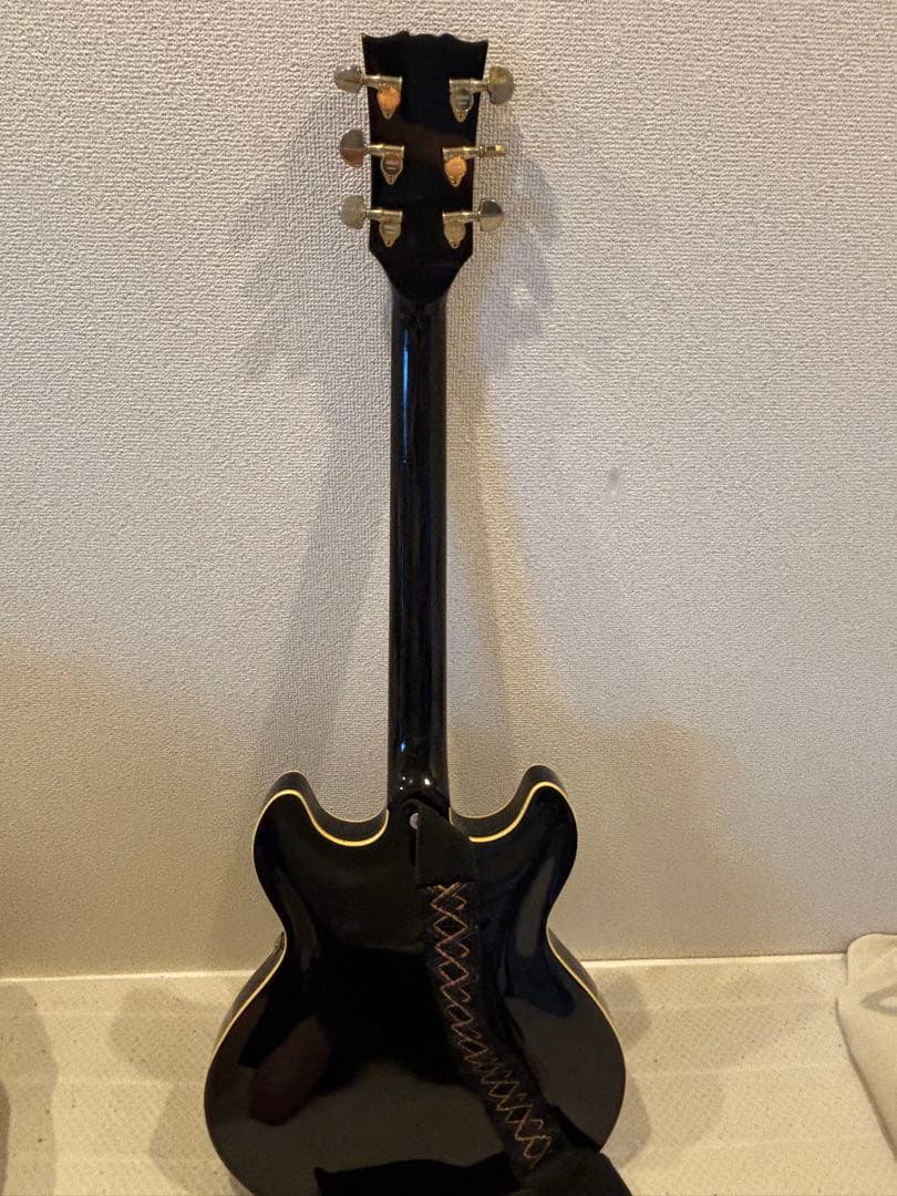 gattikun YAMAHA SA2100 セミアコ