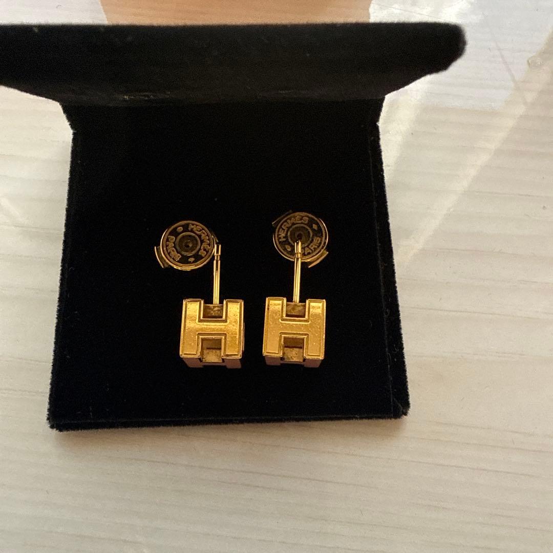 HERMES Hロゴデザイン ピアス