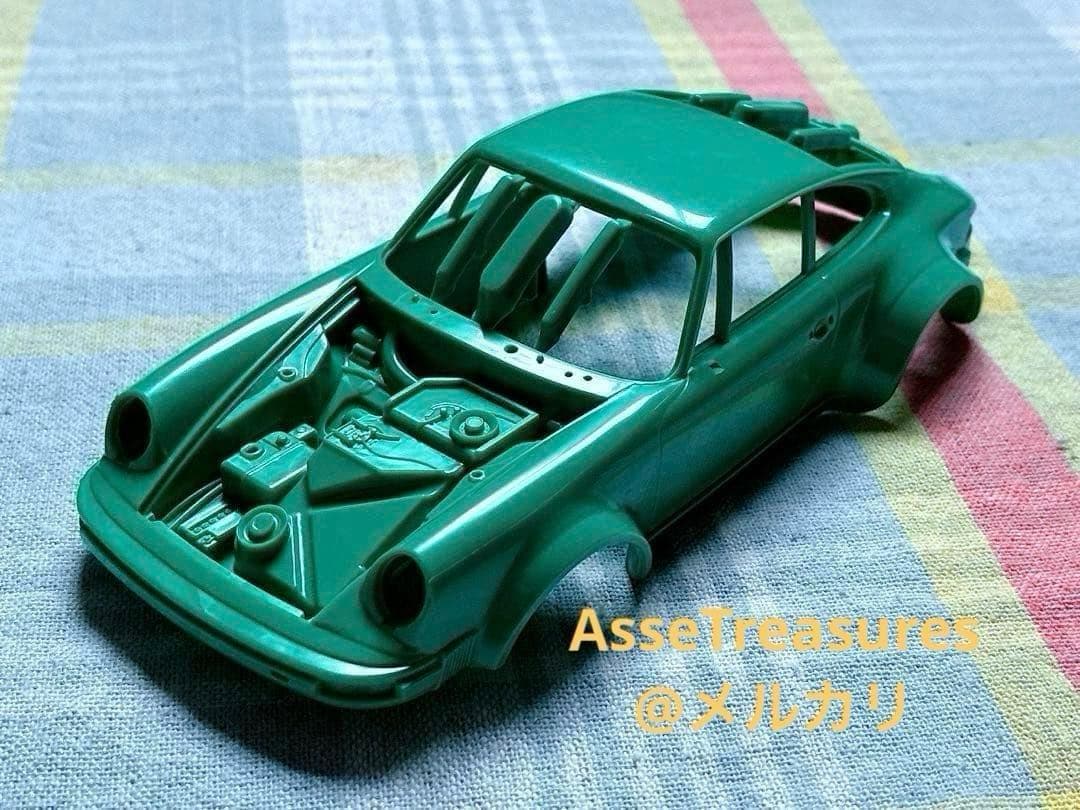 Revell 1/24 ヴァイラント・ポルシェ934w/シルクスクリーンデカール