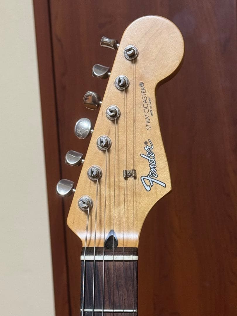 Fender Japan ストラトキャスター　USピックアップ