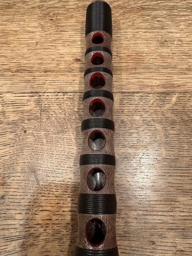 龍笛 横笛 雅楽 樹脂性 クリーニング済み 絞り染めの袋付き