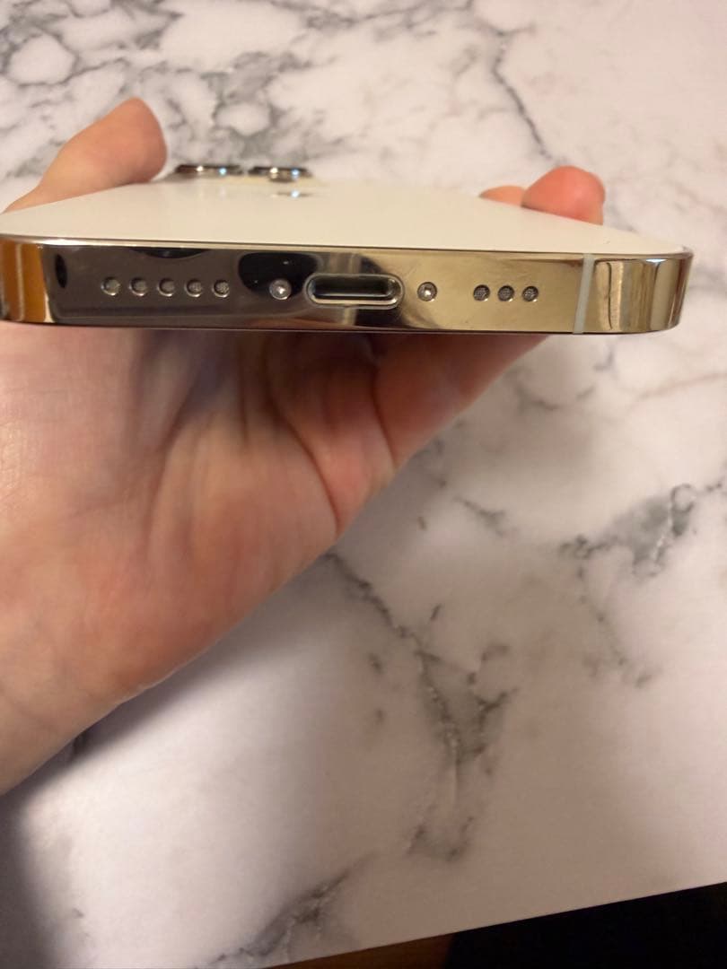 iPhone 13 Pro 128GB ホワイト