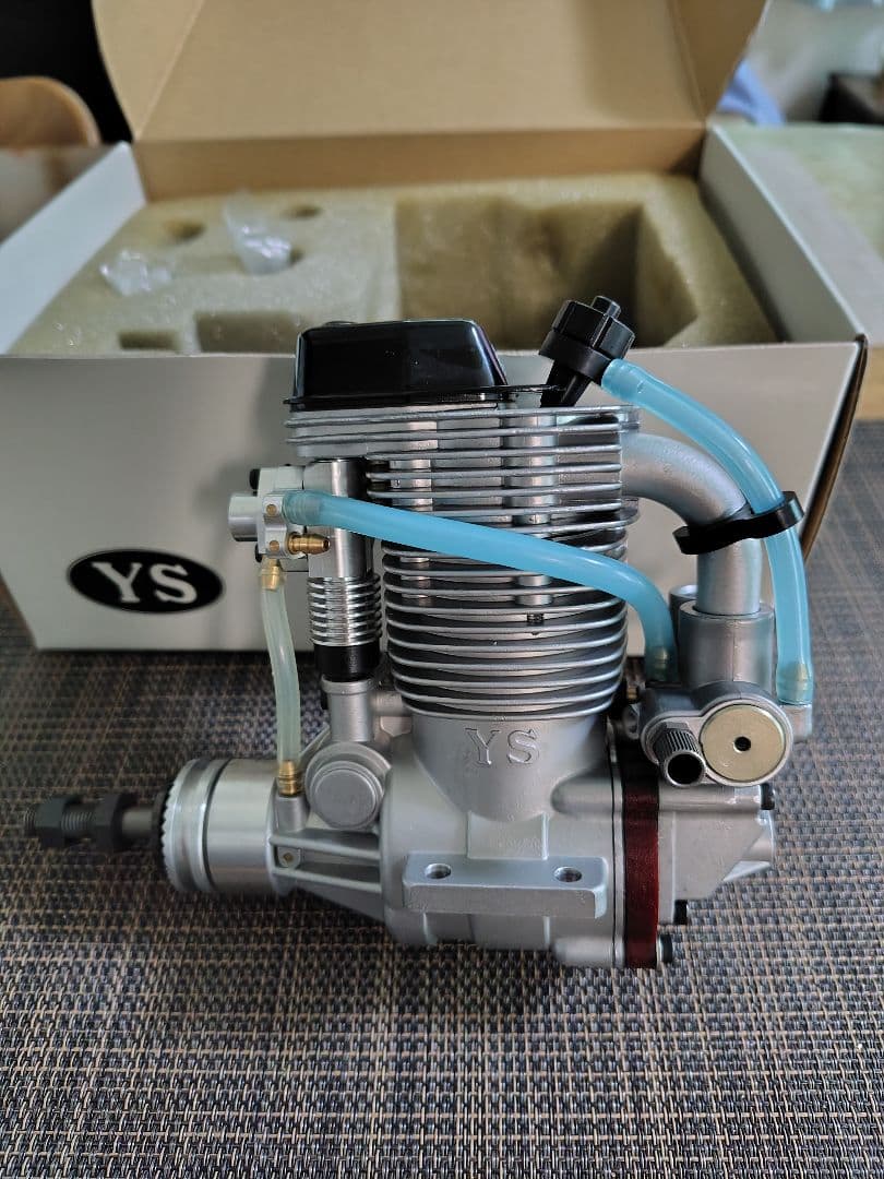 【新品未使用】YS製DZ 160　ラジコン飛行機用エンジン