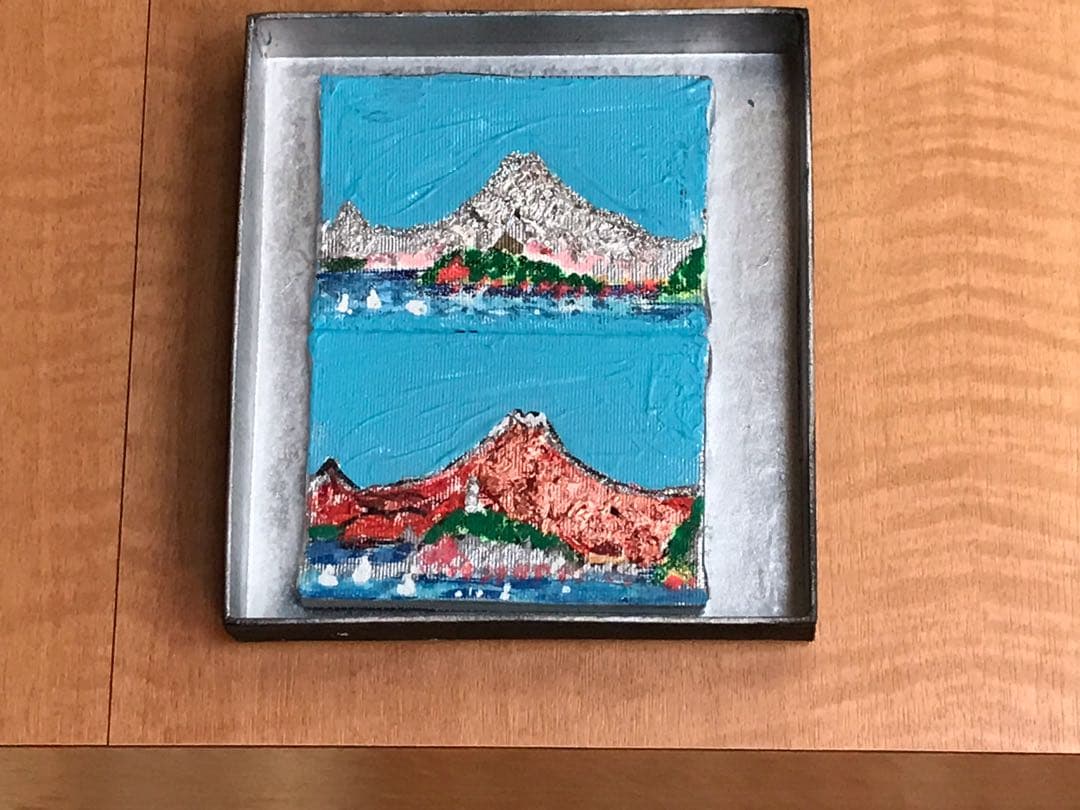 空飛ぶ前衛美術家の糸川裕志の富士山と江ノ島シリーズの箱絵