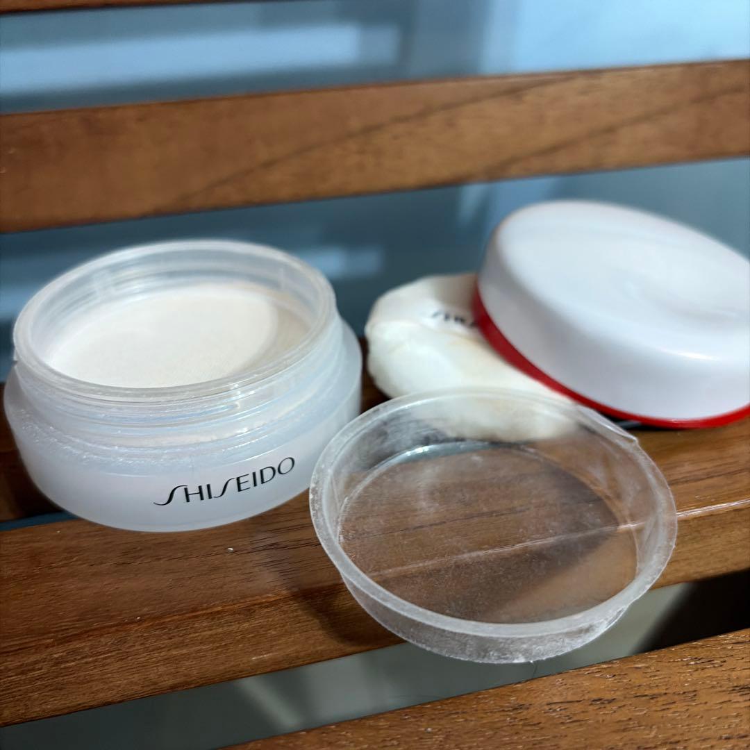 SHISEIDO エッセンススキングロウファンデーション+下地+パウダー