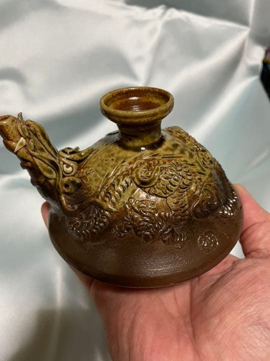 龍をかたどった酒器　希少品