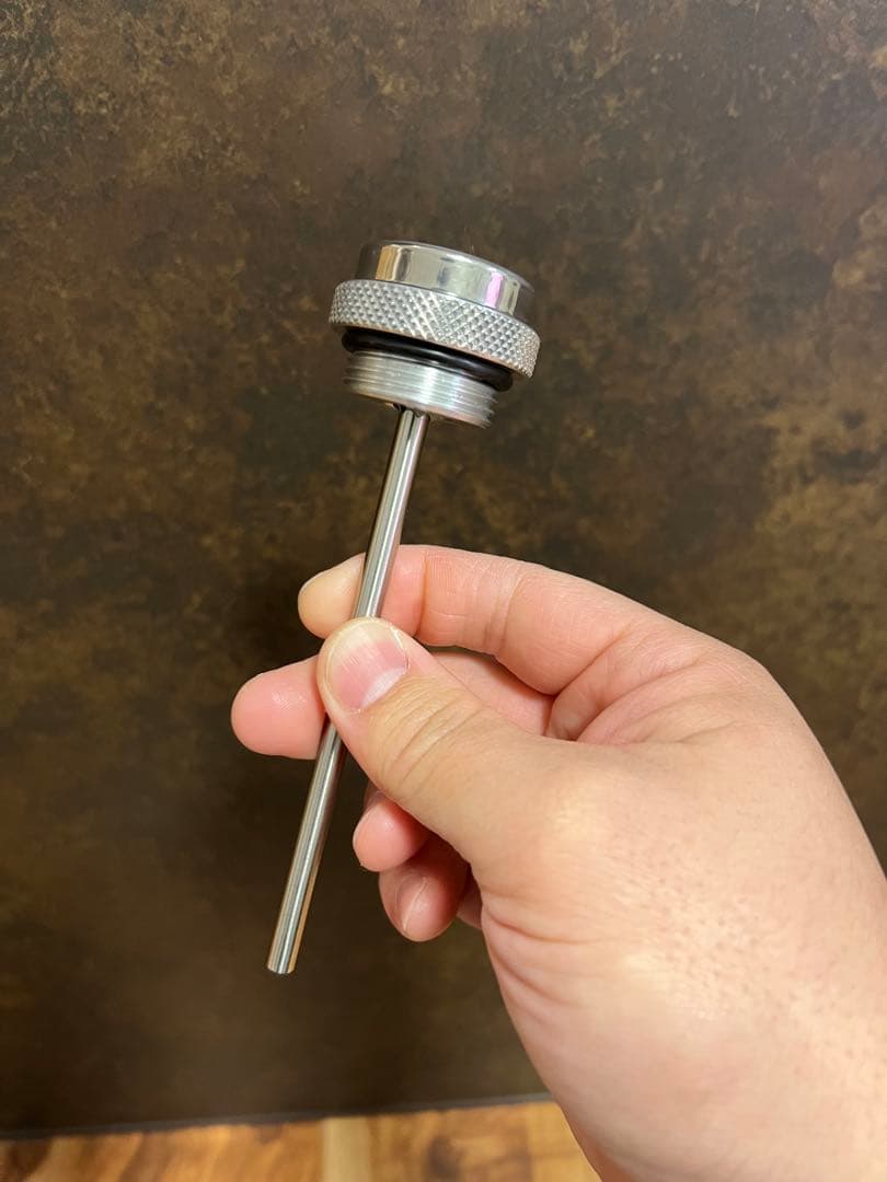 SR400 RR社製 油温計(ホワイト)