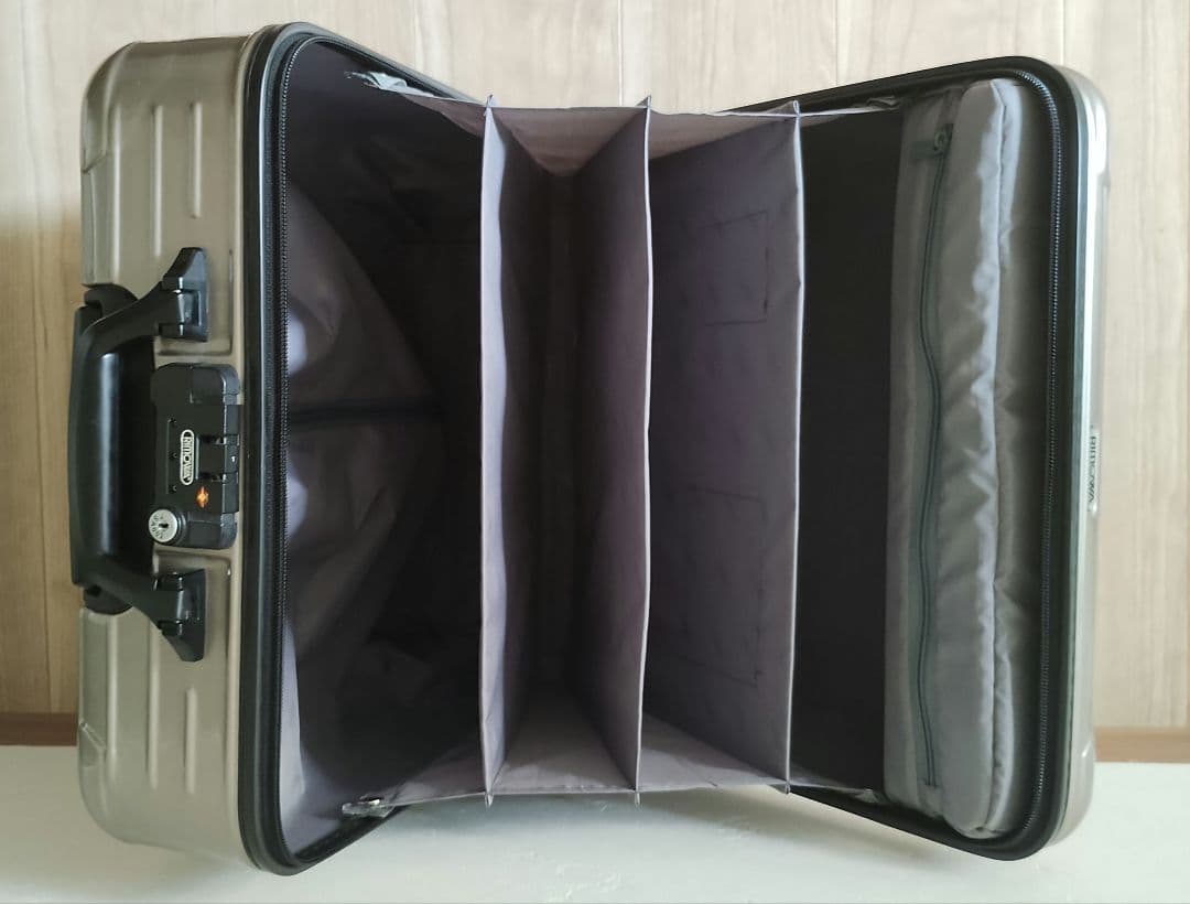 ◎美品★RIMOWAリモワ★サルサ★23L機内持込み★2輪TSAロックプロセッコ