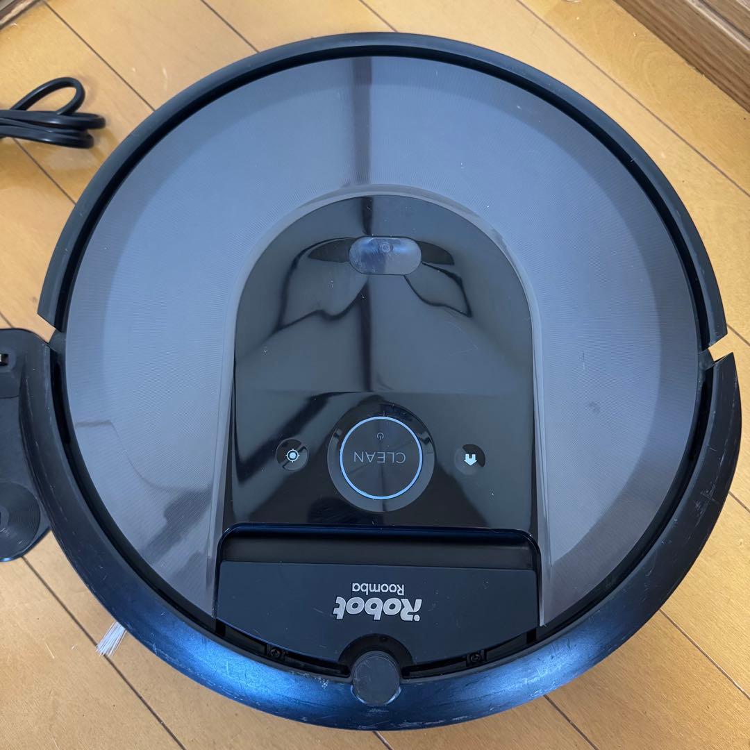 iRobot Roomba i7（アイロボット ルンバ i7）ロボット掃除機