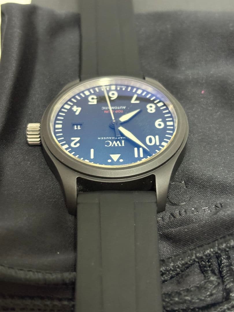 IWC パイロットウォッチ オートマティック トップガンIW326901黒文字盤