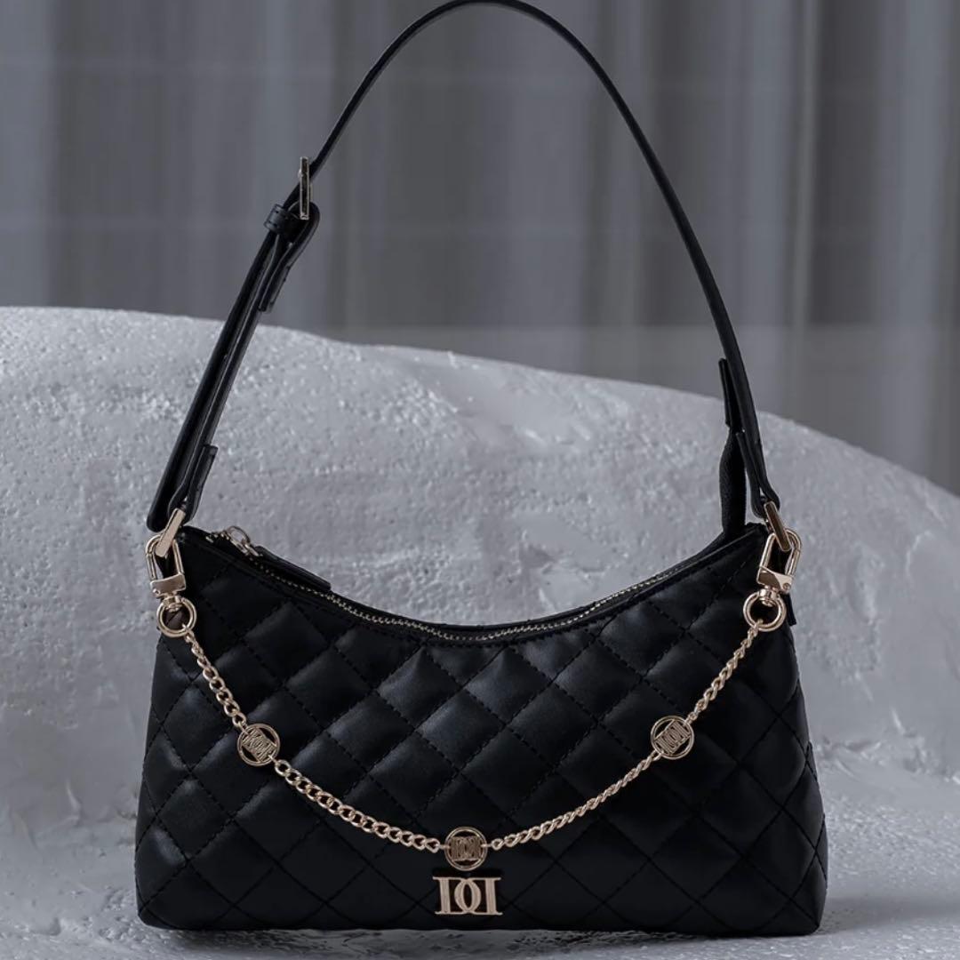 darich ダーリッチ キルティングチェーンハンドミニバッグ