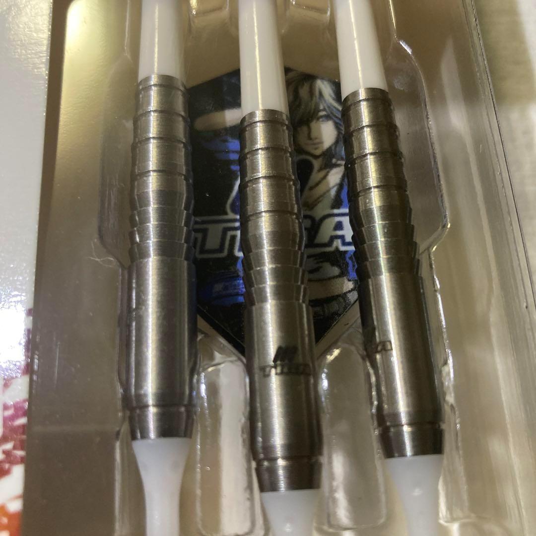 新品　定価8800円　ティガ　ミツバチ　３個セット