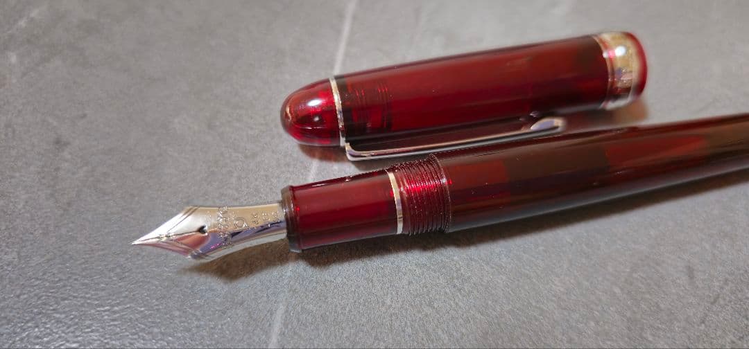 プラチナ万年筆 センチュリー#3776 UEF 超極細 ブルゴーニュ