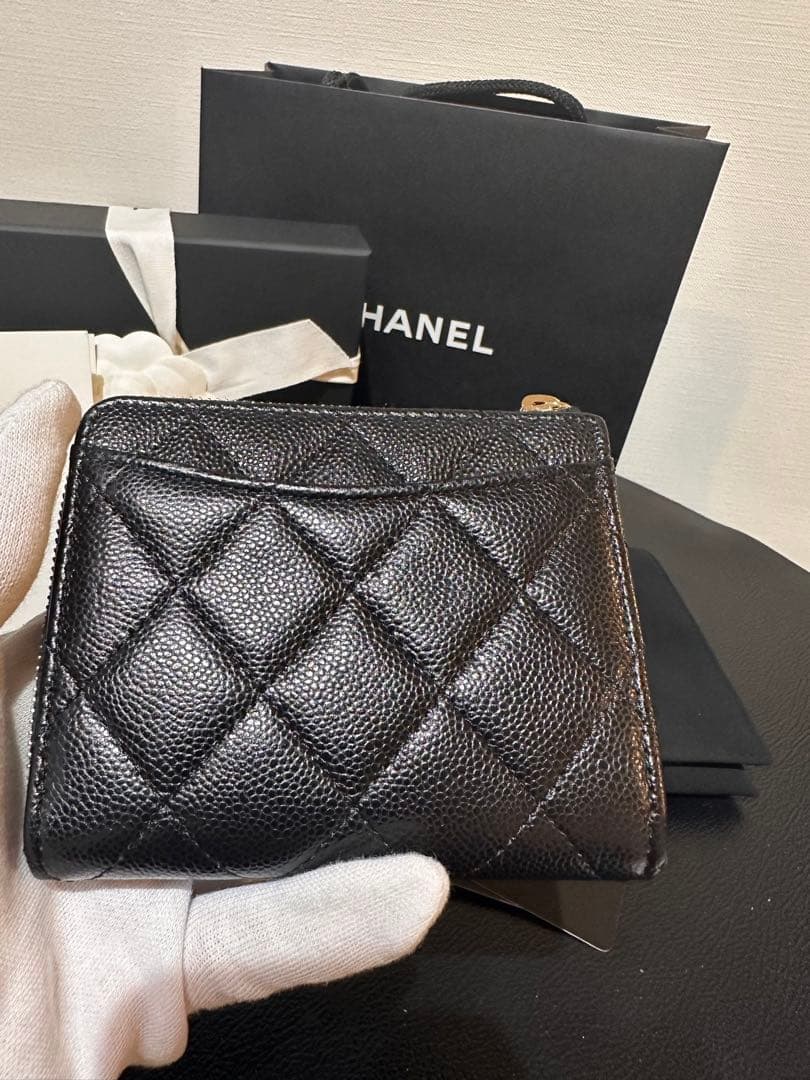 CHANEL L字コンパクト財布