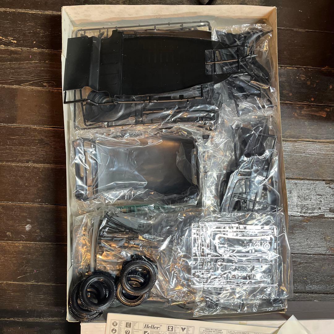 シトロエン15 Six\"トラクシオン　アヴァン\" 1/24 プラモデル