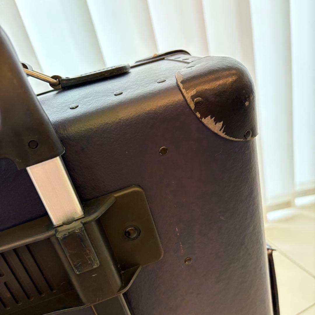 グローブ・トロッター×SHIPS 21インチ スーツケース