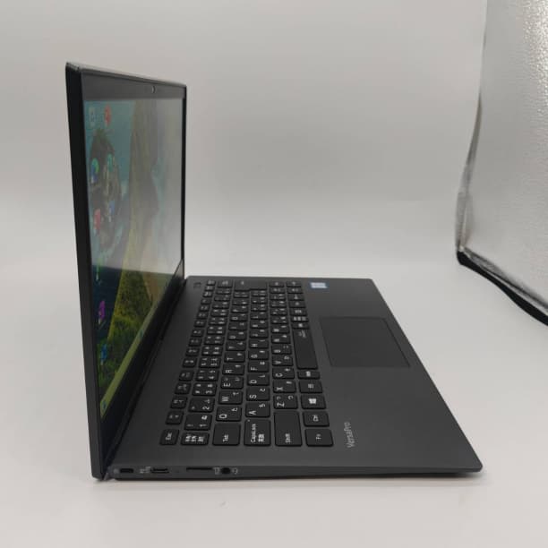 超軽量 第8世代 i7 バッテリ◎ フルHD NEC SSD256GB オフィス