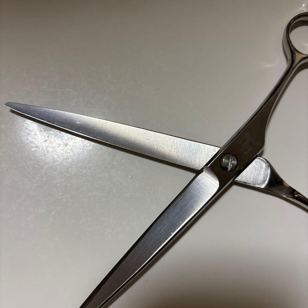 トリミングシザー　ストレートシザー　内海
