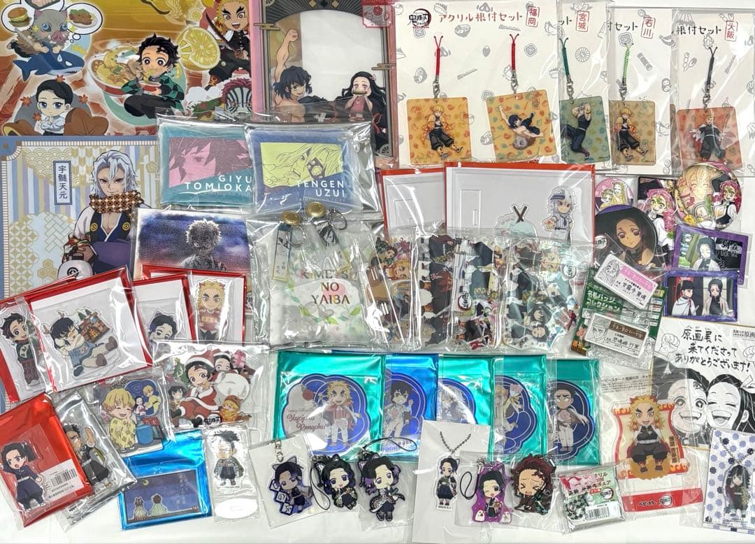 【最終値下げ】鬼滅の刃 グッズ フィギュア アクスタまとめ売り 130点以上