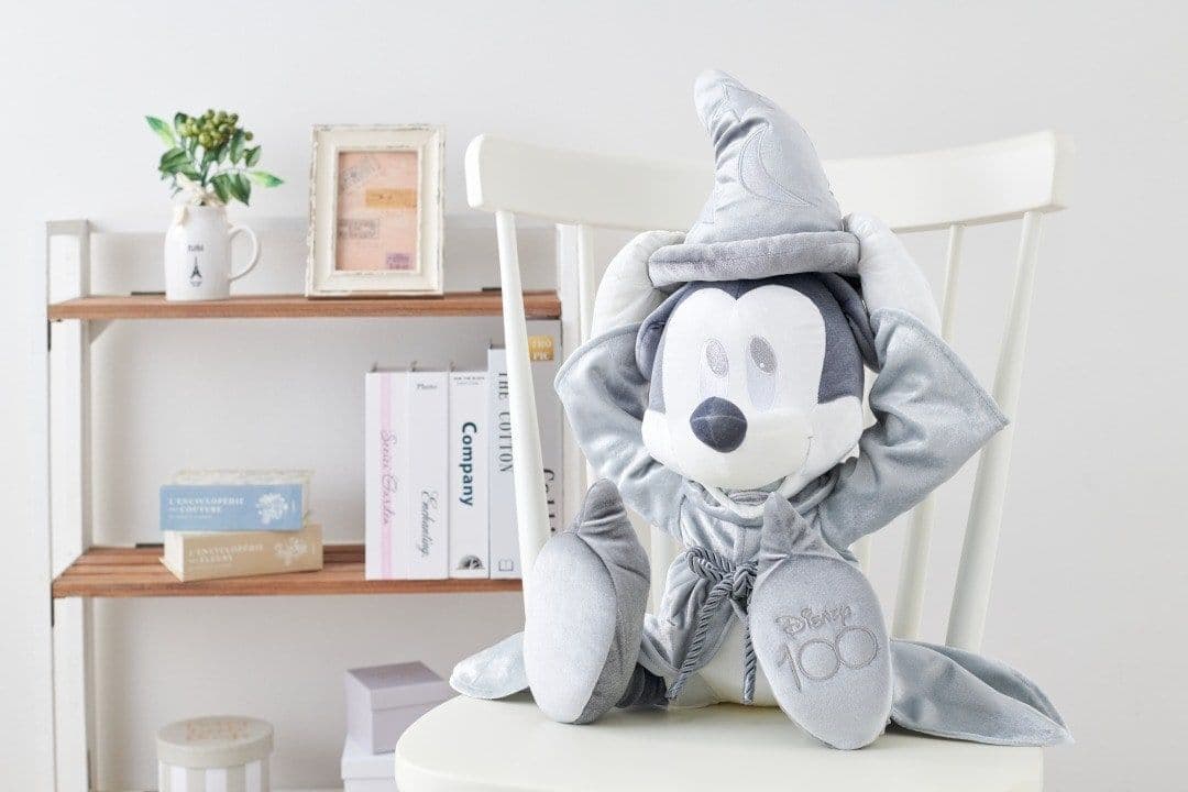 プラチナ プレミアムぬいぐるみ　魔法使いの弟子ミッキー(ファンタジア）