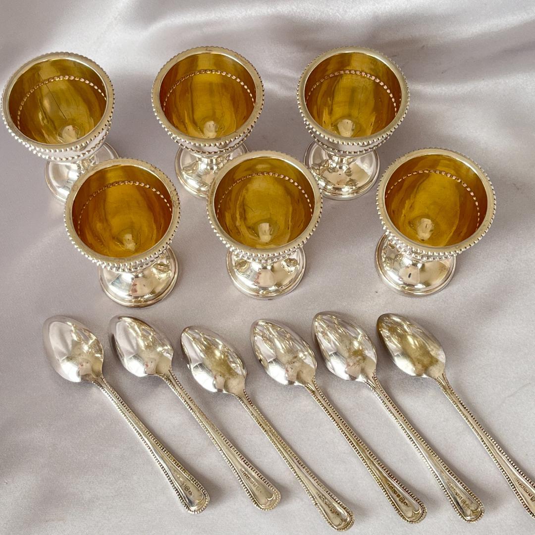 【Thomas Bradbury】パールのエッグクルーゼ　エッグカップ